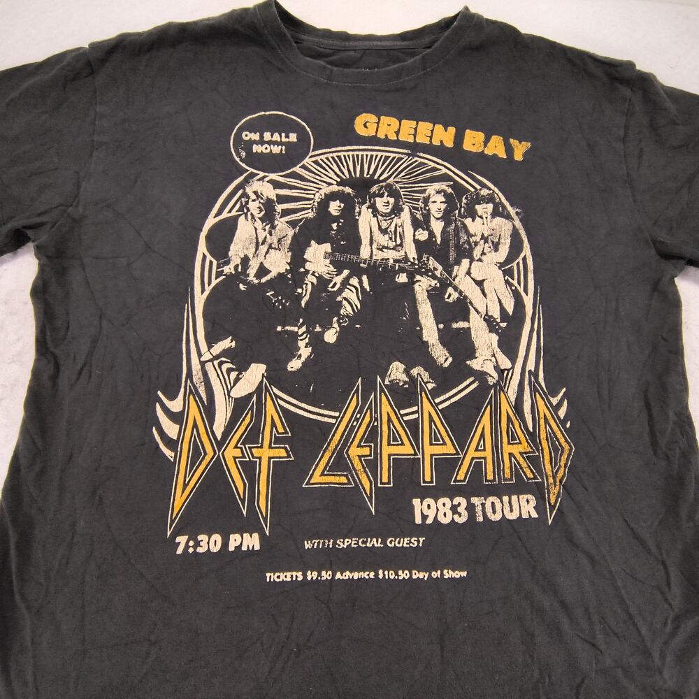 Def Leppard 1983 Tour Band Graphic Crew Neck T Shirt Mens Size Small S Black